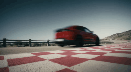Pascal Wehrlein drives the new Porsche Macan GTS