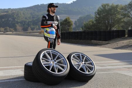 Hankook becomes ex-works tyre supplier for Porsche 911 Carrera