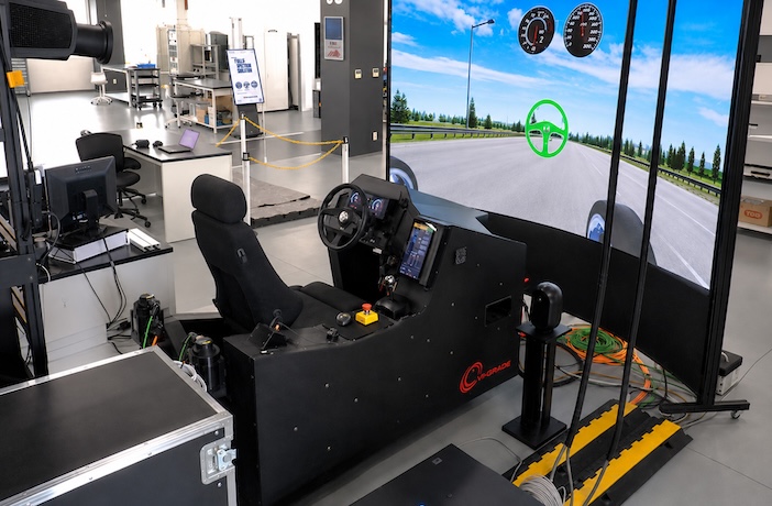 KYB adopts human-in-the-loop simulation